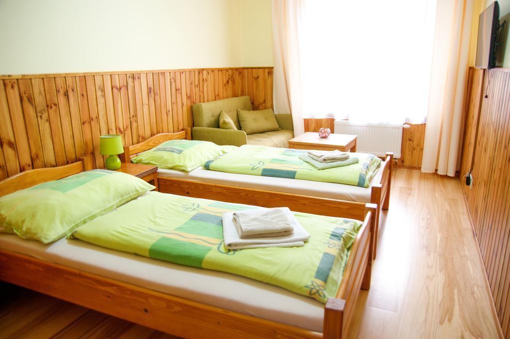 Vila Pod Bránou Poprad Exterior foto