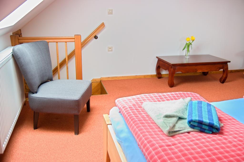 Vila Pod Bránou Poprad Exterior foto