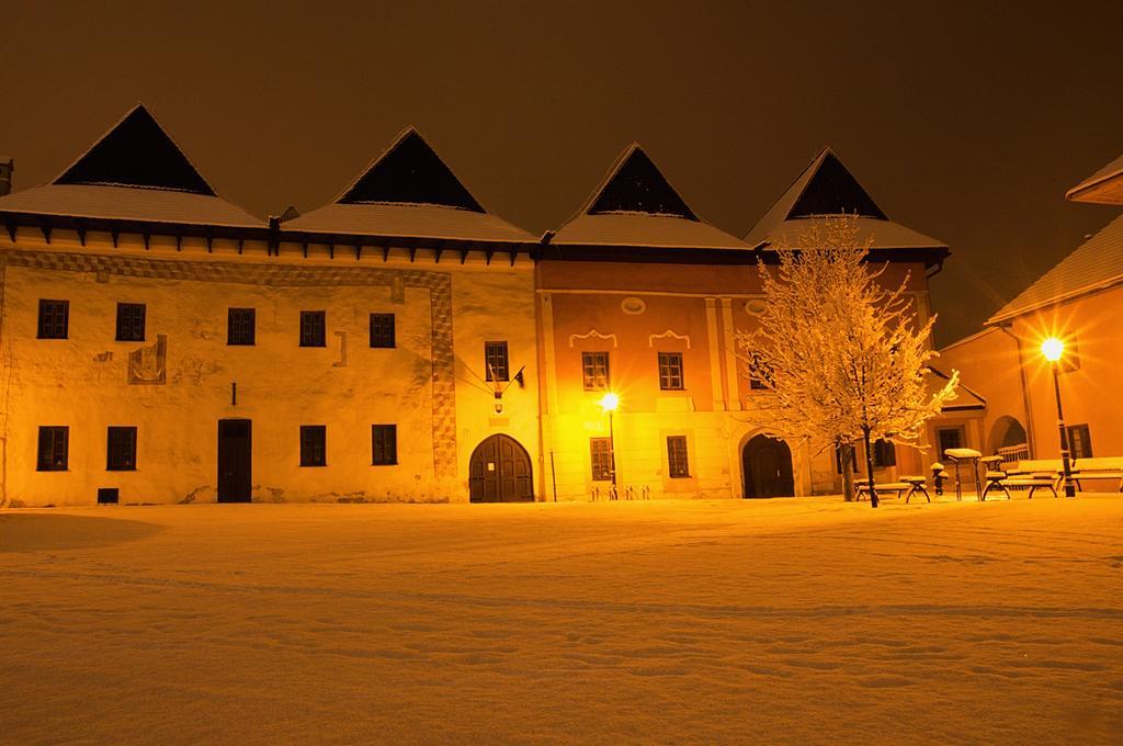 Vila Pod Bránou Poprad Exterior foto
